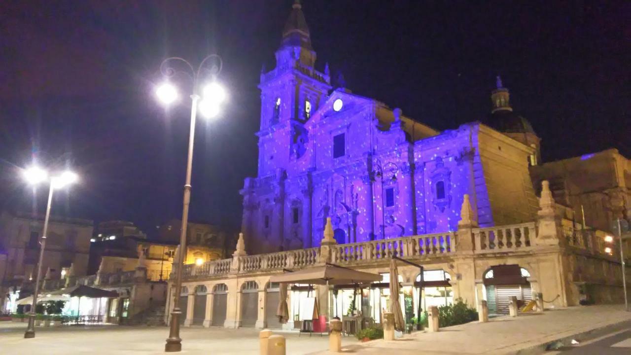 Apartamento Casa Dell'Aquila Barocca Ragusa Exterior foto